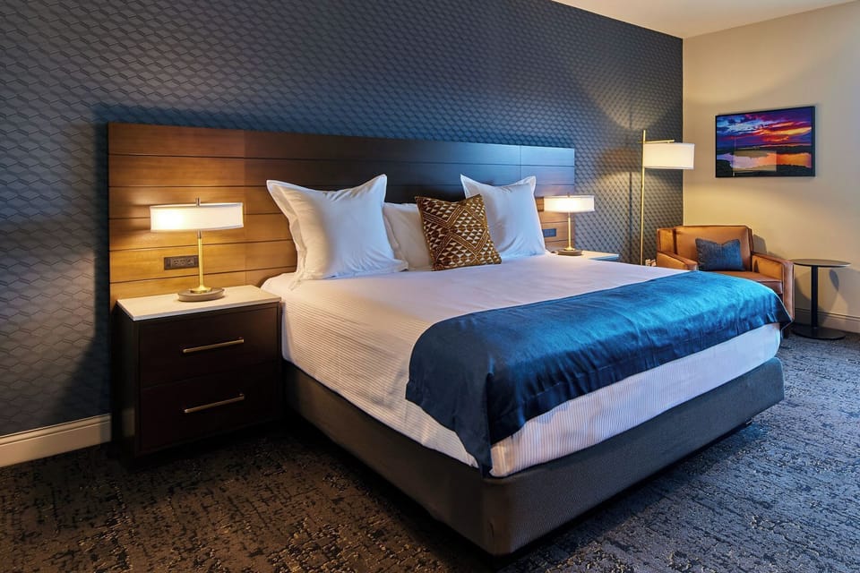 In-room safe, desk, laptop workspace, iron/ironing board