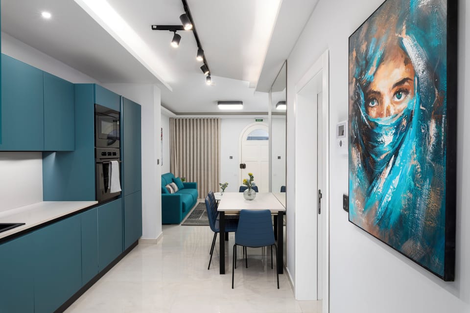 Apartment, City View | Interior