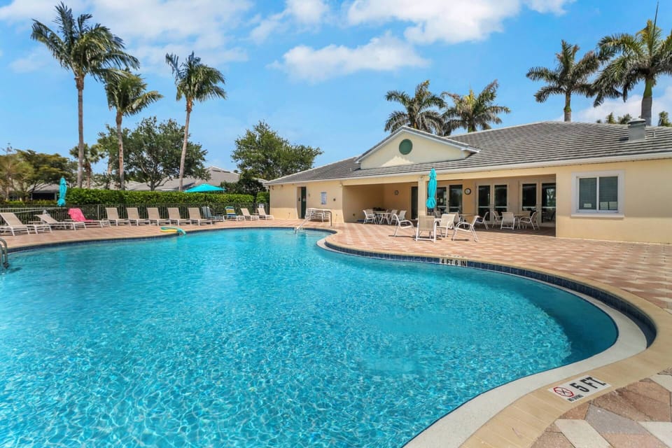 At the community's pool and pool deck, you'll be able to swim and soak up the sun - all while meeting your neighbors and making new friends.