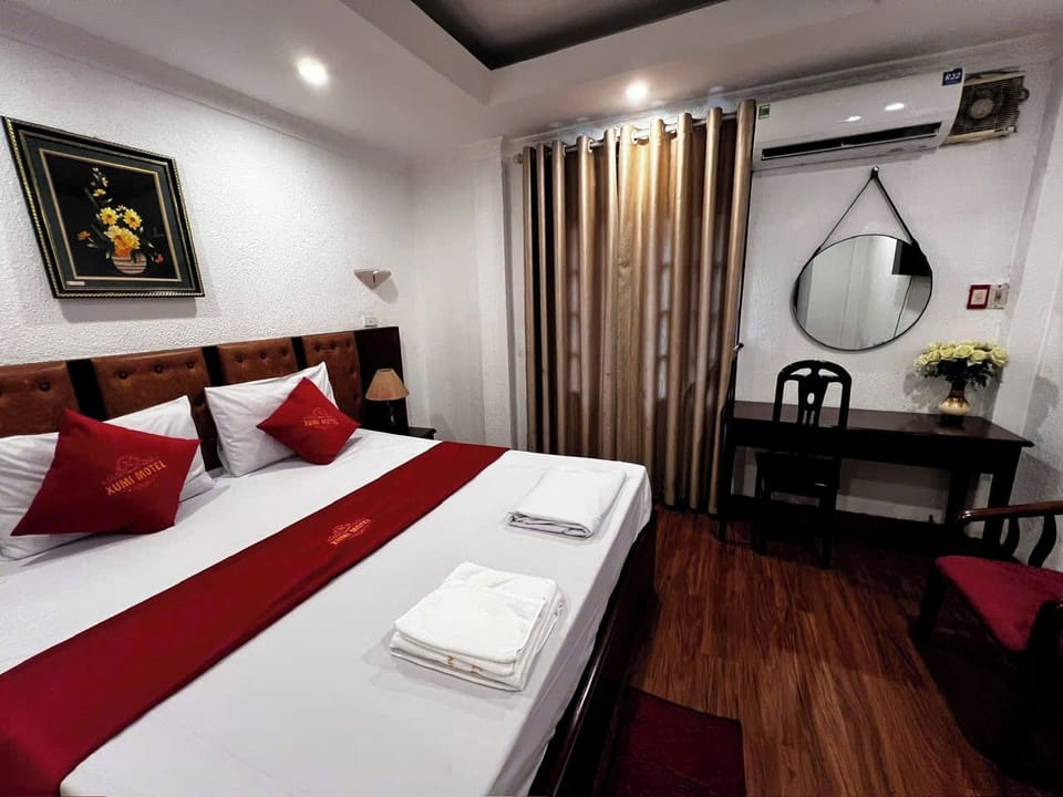 Deluxe Double Room Single Use | Blackout drapes, soundproofing, iron/ironing board, free WiFi