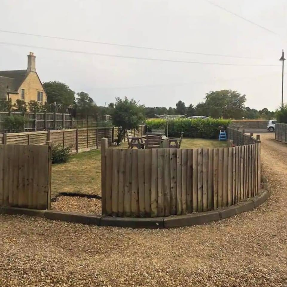 Private enclosed garden 