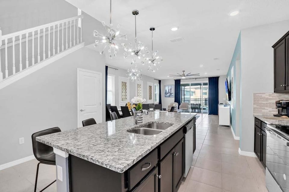 House (Multiple Bedrooms) | Interior
