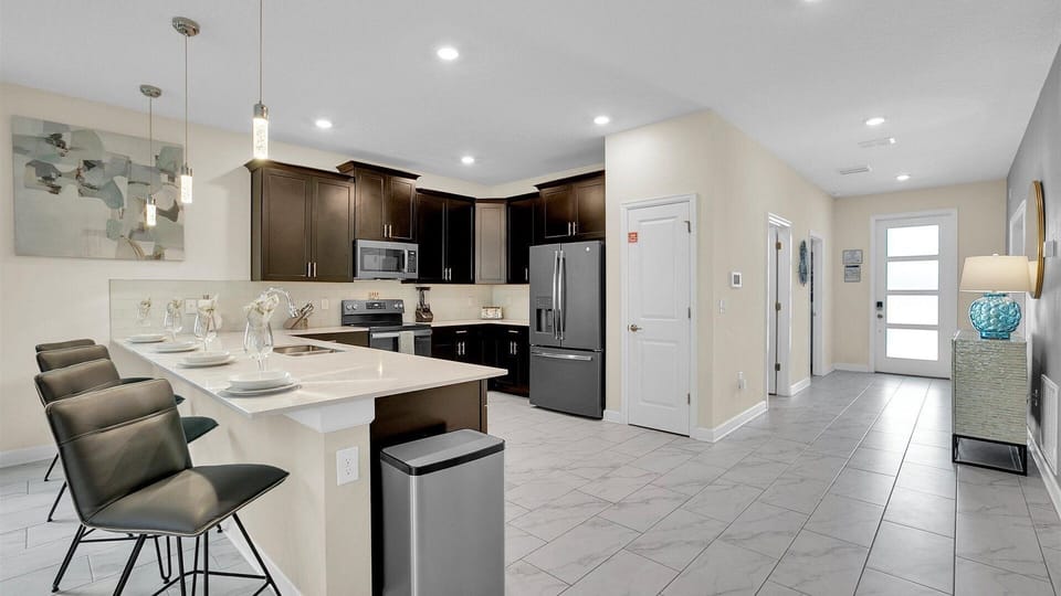 House (Multiple Bedrooms) | Interior