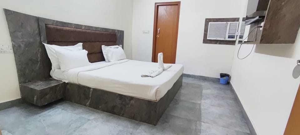 Deluxe Room | Free WiFi
