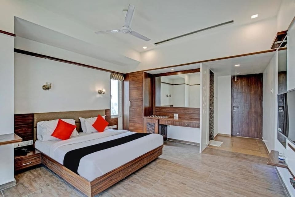 Deluxe Double Room | Free WiFi