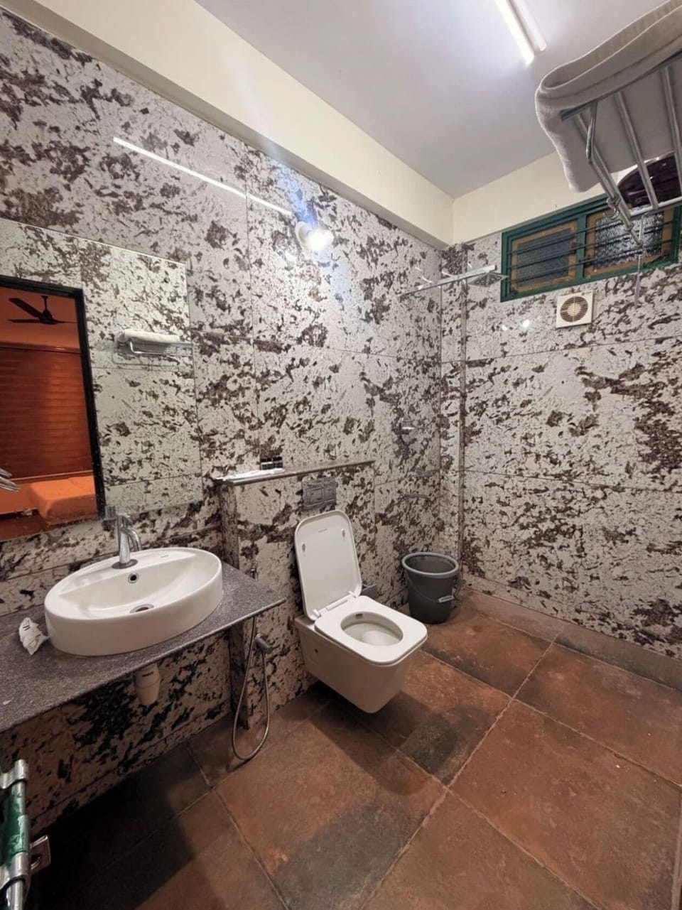 Deluxe Cottage | Bathroom