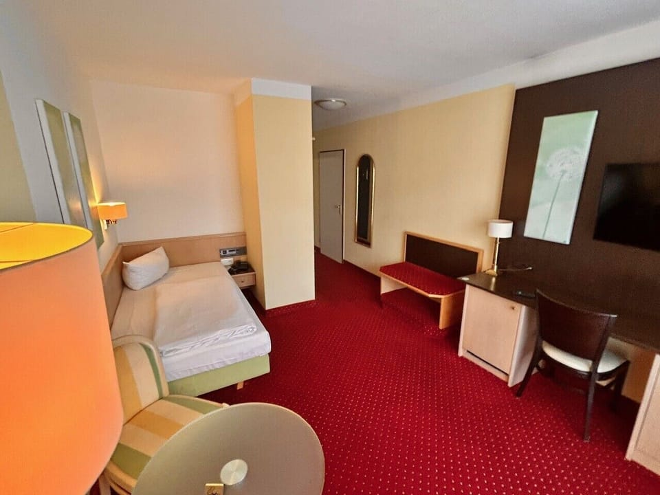 Minibar, in-room safe, desk, free WiFi