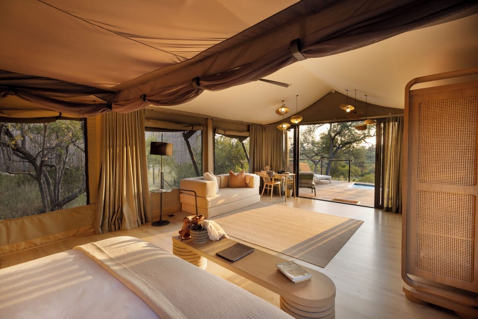 Luxury Suite, Private Pool, Park View | Premium bedding, minibar (free items), in-room safe, desk