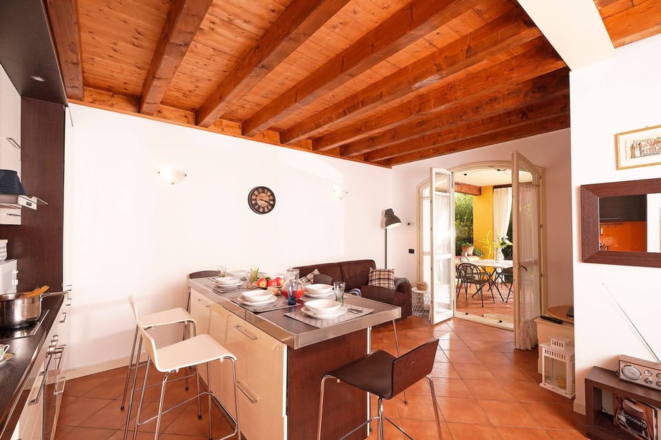 House | 1 bedroom
