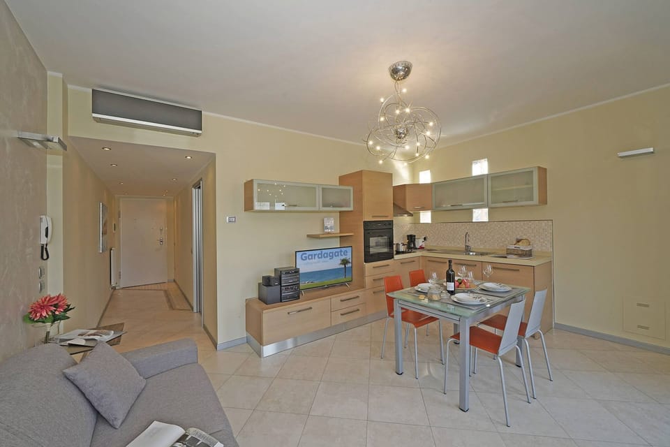 House | 1 bedroom