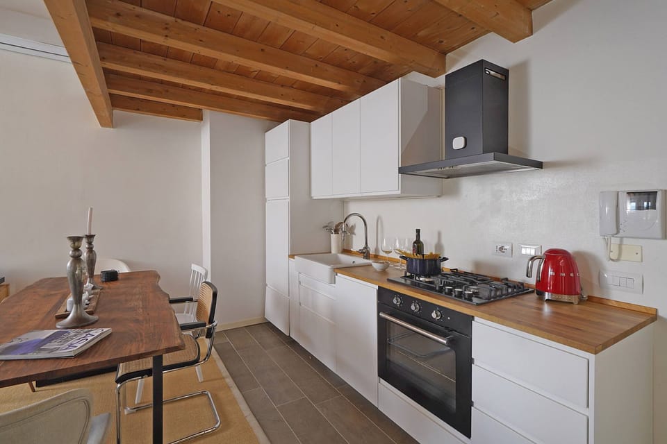 House | 1 bedroom