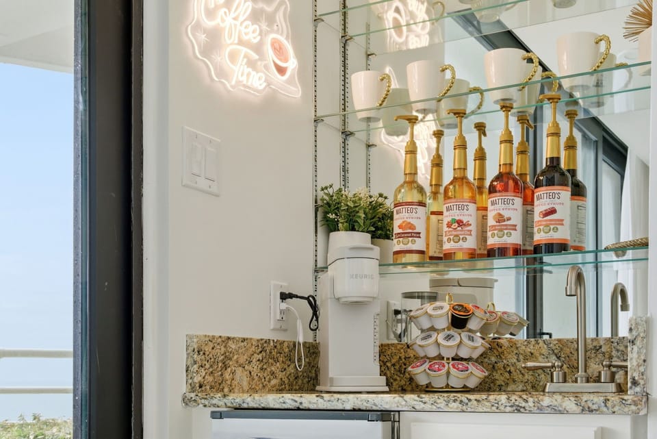 The Waves Brew Bar- Sip. Stay. Repeat.   Craft your perfect cup at the Waves Brew Bar and ease into the day like a true VIP.  Mornings here don’t rush they roll in.