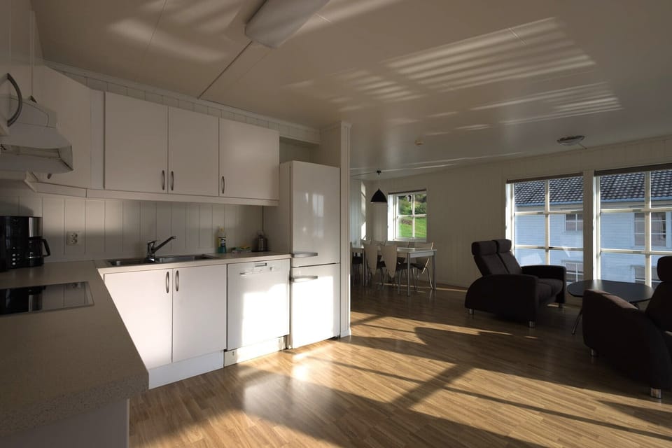Family Suite, Balcony, Sea View | Private kitchen | Stovetop, cookware/dishes/utensils