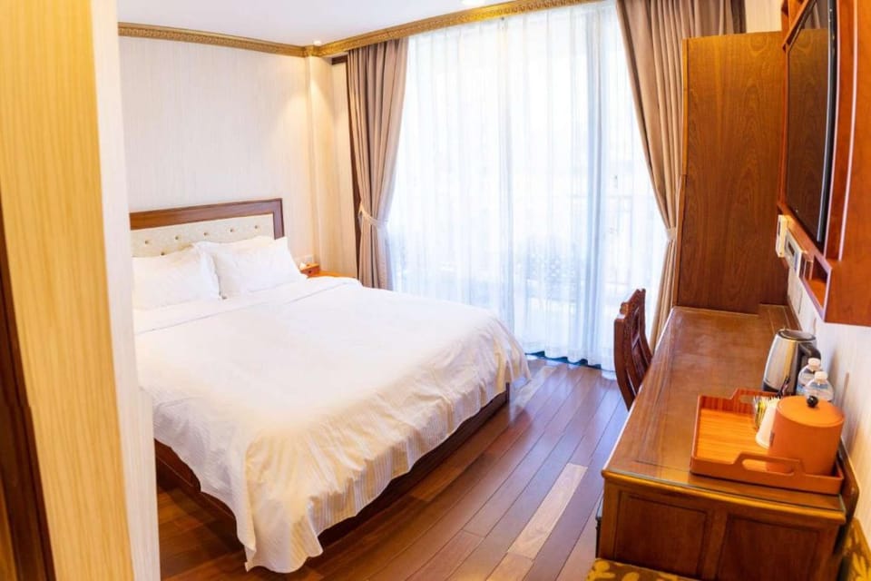 King Room with Balcony..