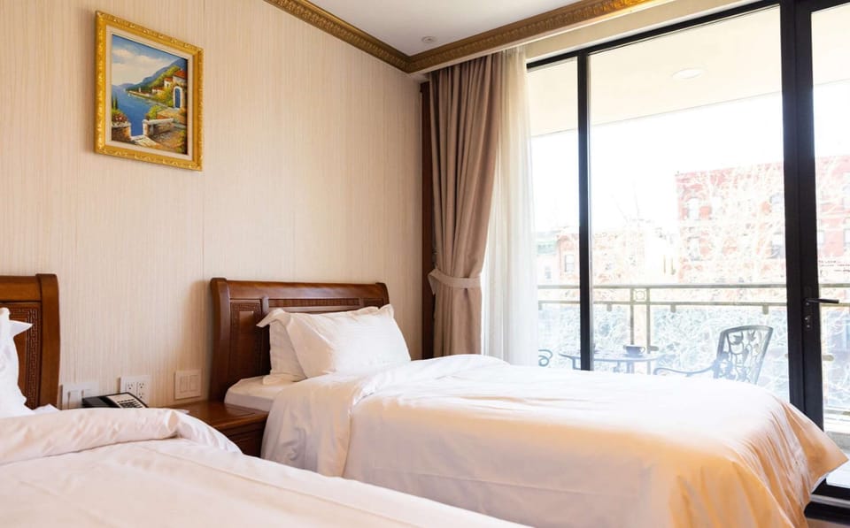 .Double Room with Balcony