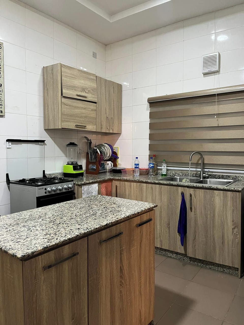 Economy Apartment, Balcony, City View | Private kitchen | Fridge, microwave, oven, stovetop