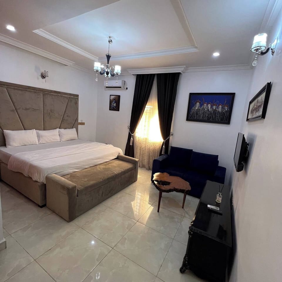 Economy Apartment, Balcony, City View | Interior