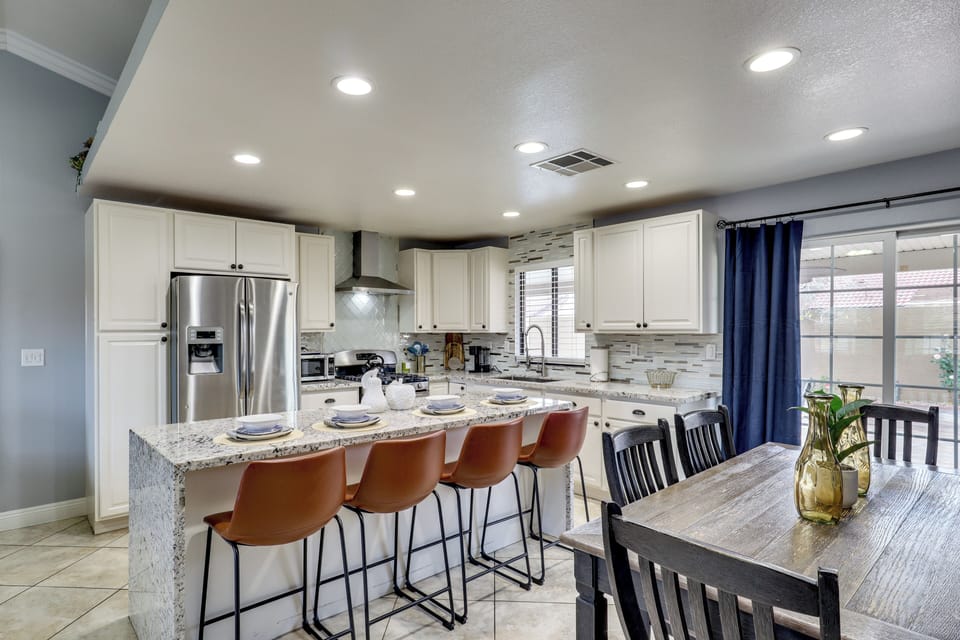 House (3 Bedrooms) | Interior