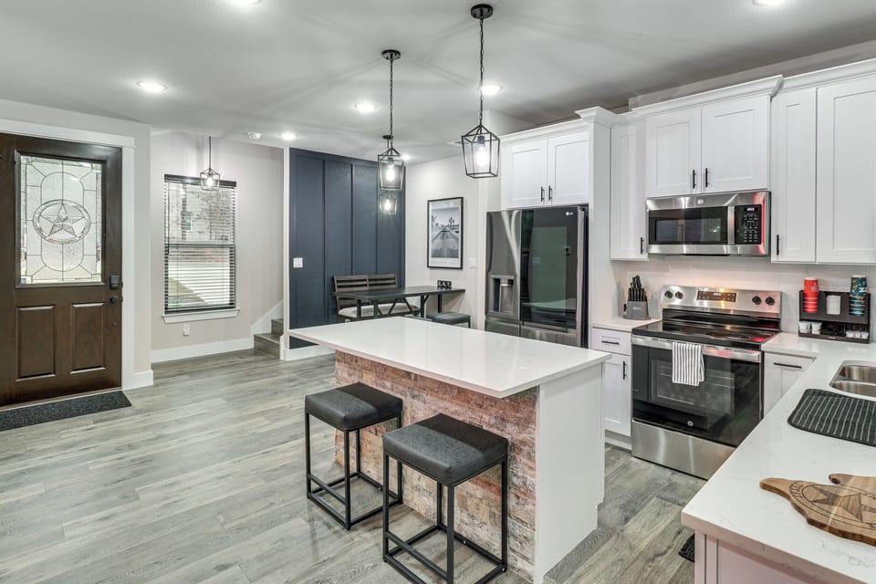 House (3 Bedrooms) | Interior