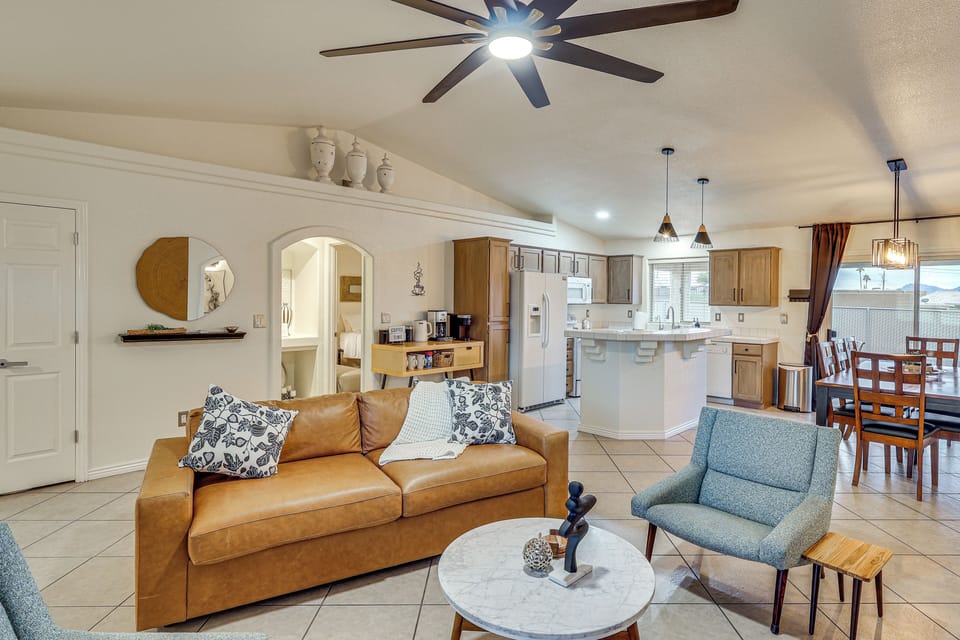 House (3 Bedrooms) | Interior
