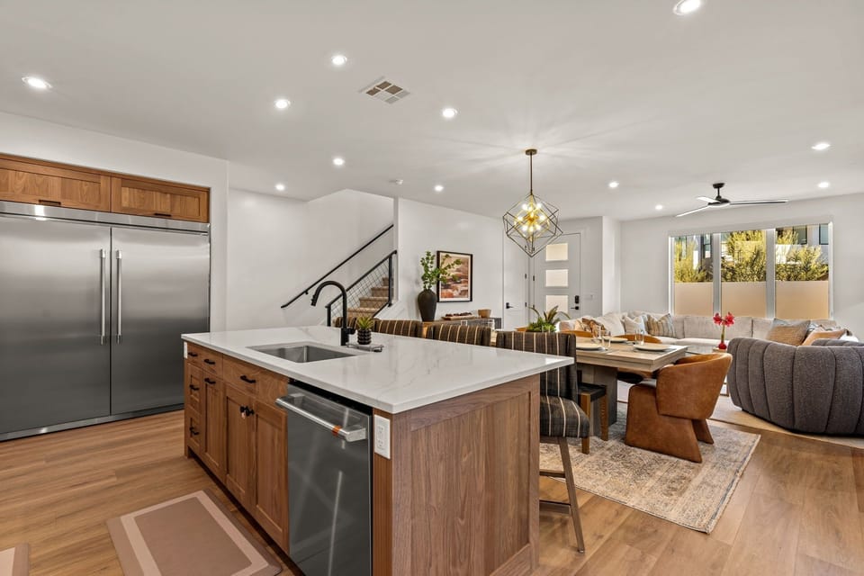 House, 5 Bedrooms | Interior