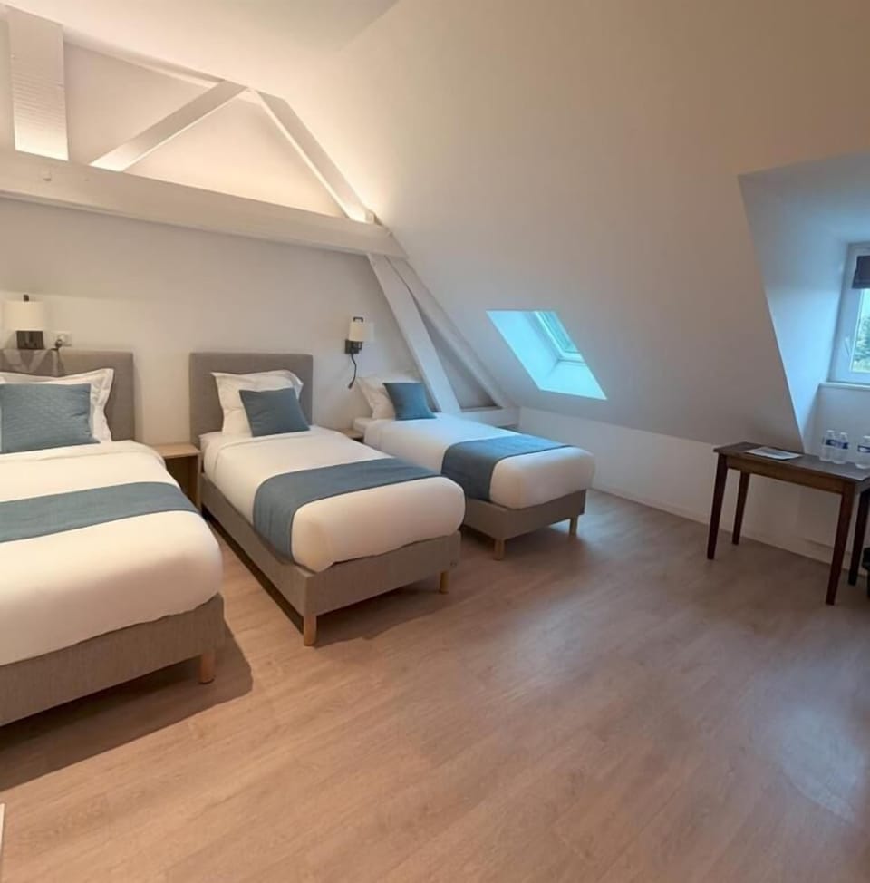 Triple Room, Garden View | Free WiFi