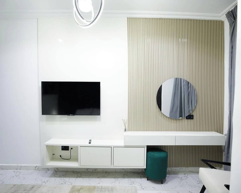 Junior Apartment, Balcony, City View | Interior