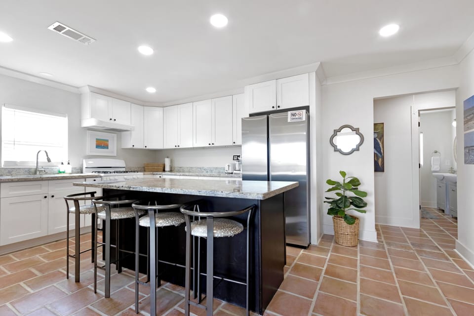 Fully stocked kitchen with everything you need to cook and serve