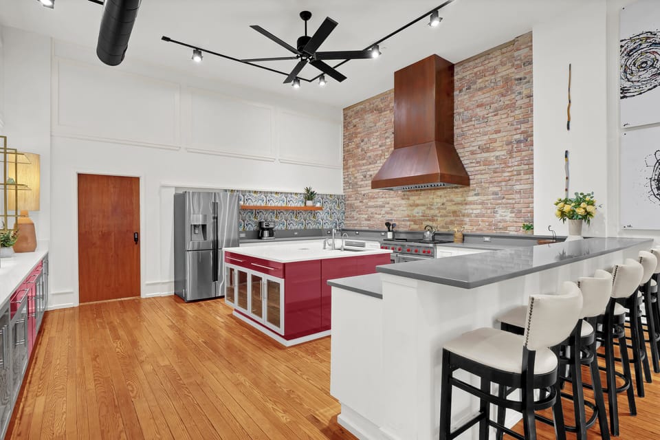 Suite 3 Kitchen