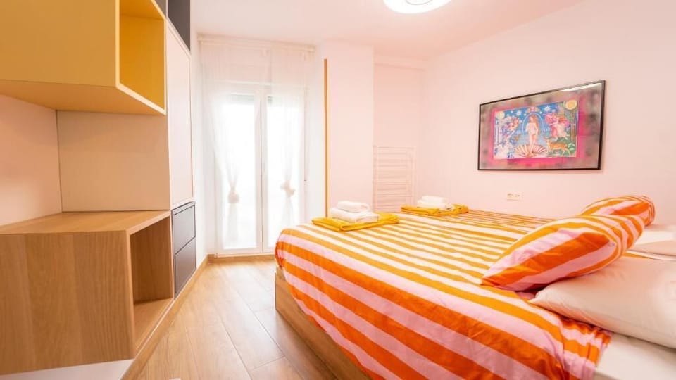 Deluxe Twin Room, Balcony, City View | Premium bedding, down comforters, cribs (surcharge)
