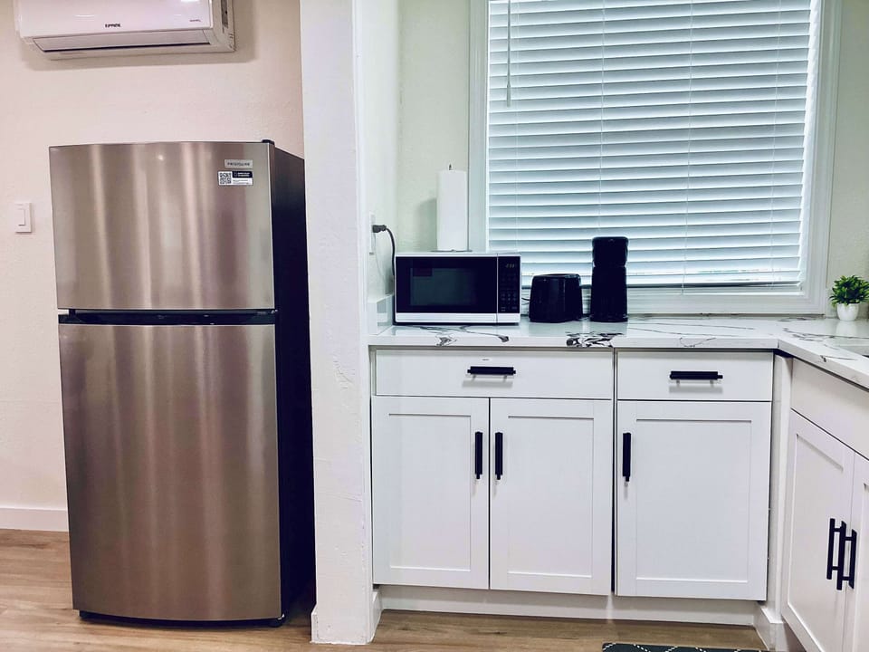 Unit A: Fully equipped kitchen 