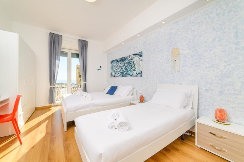 Superior Triple Room, Balcony, Sea View | Free WiFi