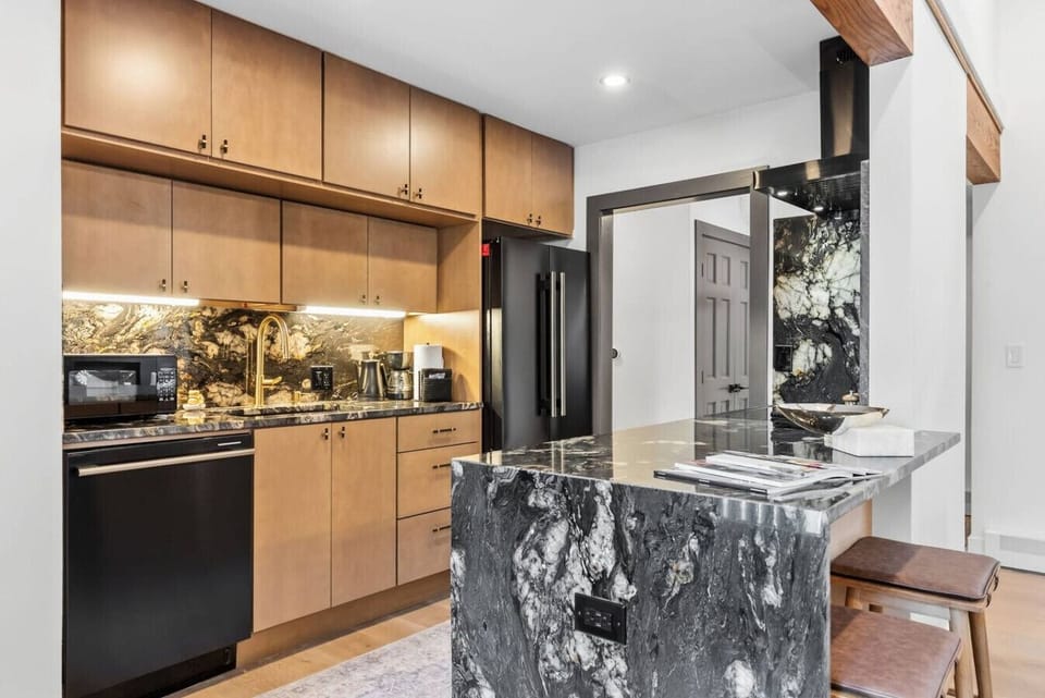 Fully remodeled, designer kitchen