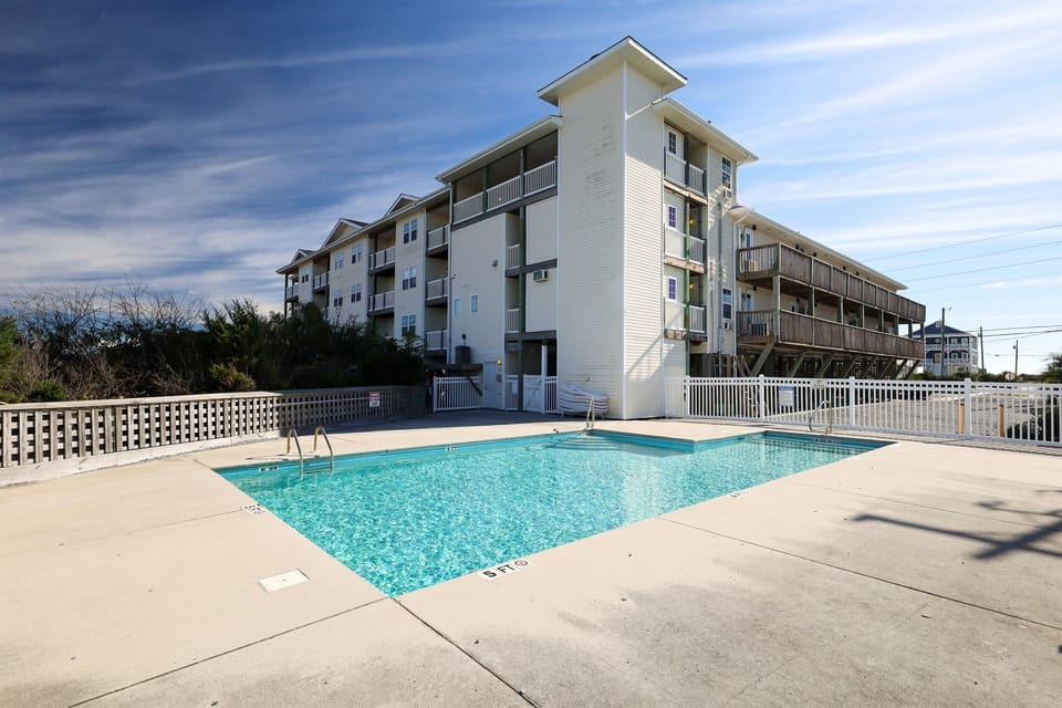 One of the community pools at Tiffany’s Motel, perfect for cooling off after a sunny beach day