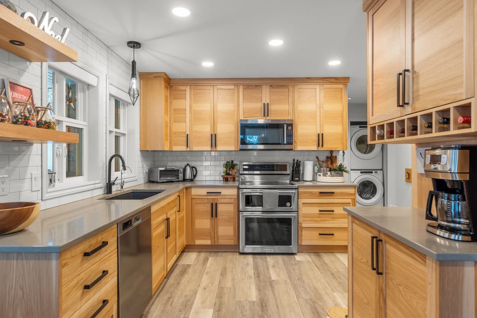 Fully-Equipped Kitchen 