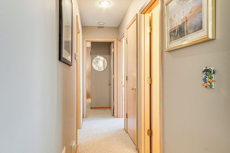Hallway to Bedrooms & Bathrooms