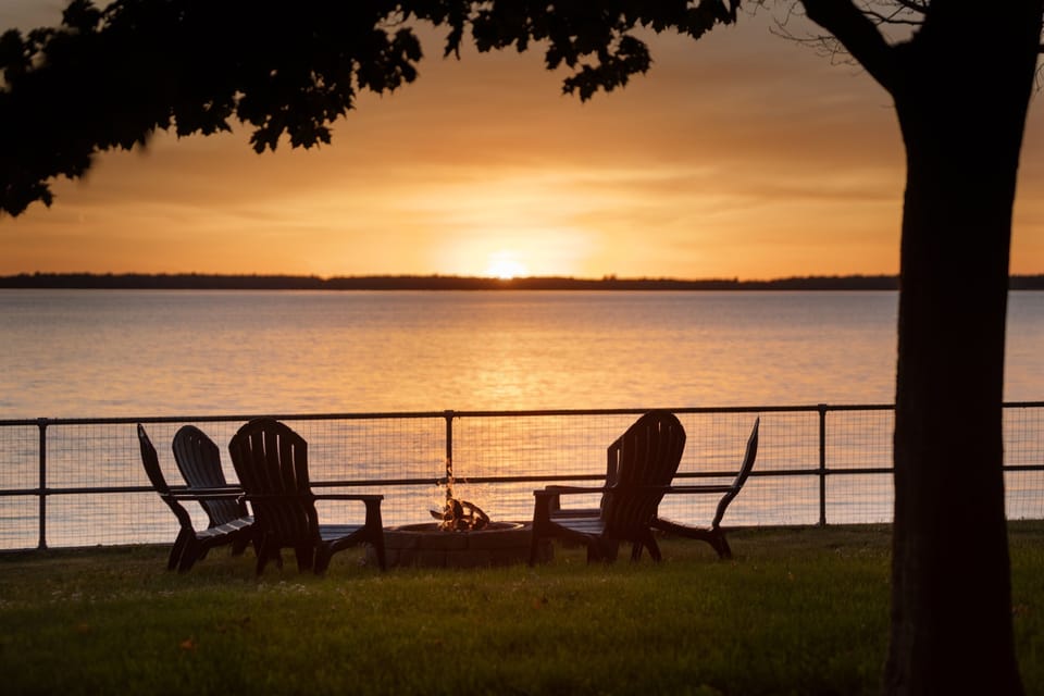 One of our many gorgeous sunsets....