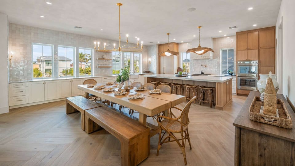 Kitchen - Dining - Balcony Access - Gulf Views