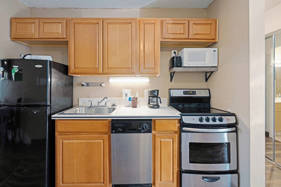 Well-appointed kitchen.