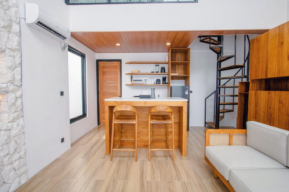 Design Villa, Pool View | Private kitchen | Fridge, microwave, stovetop, toaster