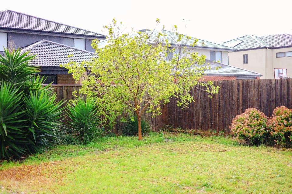 House, Garden View | Property grounds