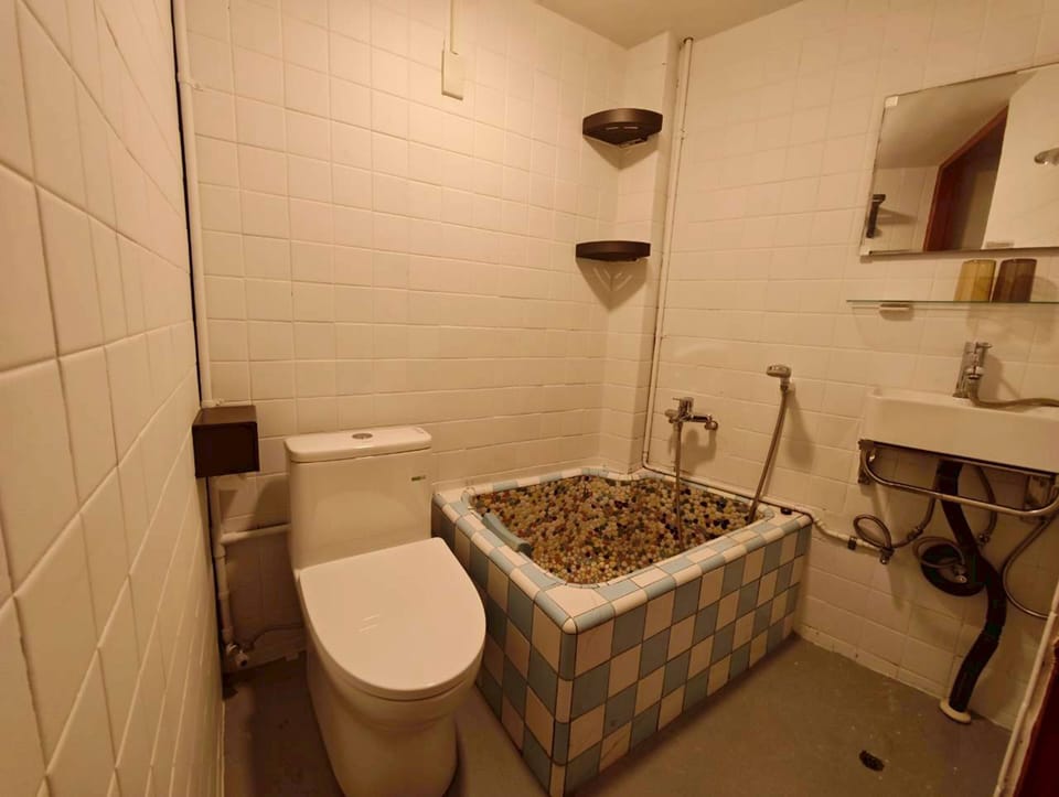 Classic Suite, Private Bathroom | Blackout drapes, free WiFi, bed sheets