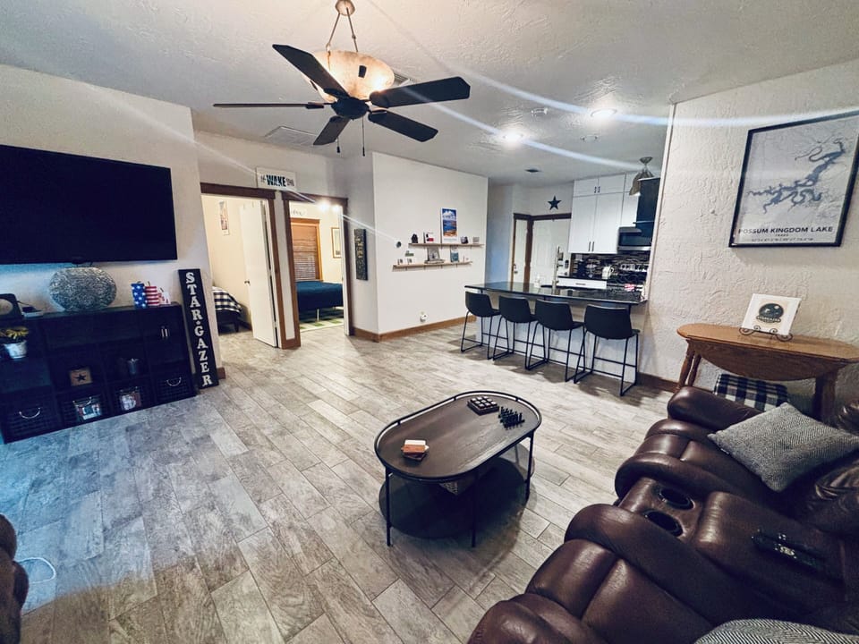 60" flatscreen TV
kitchen-living-bedroom views