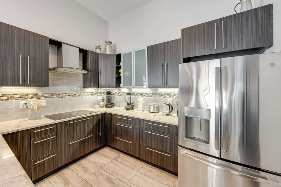 Kitchen | Coffee Maker | Dishwasher