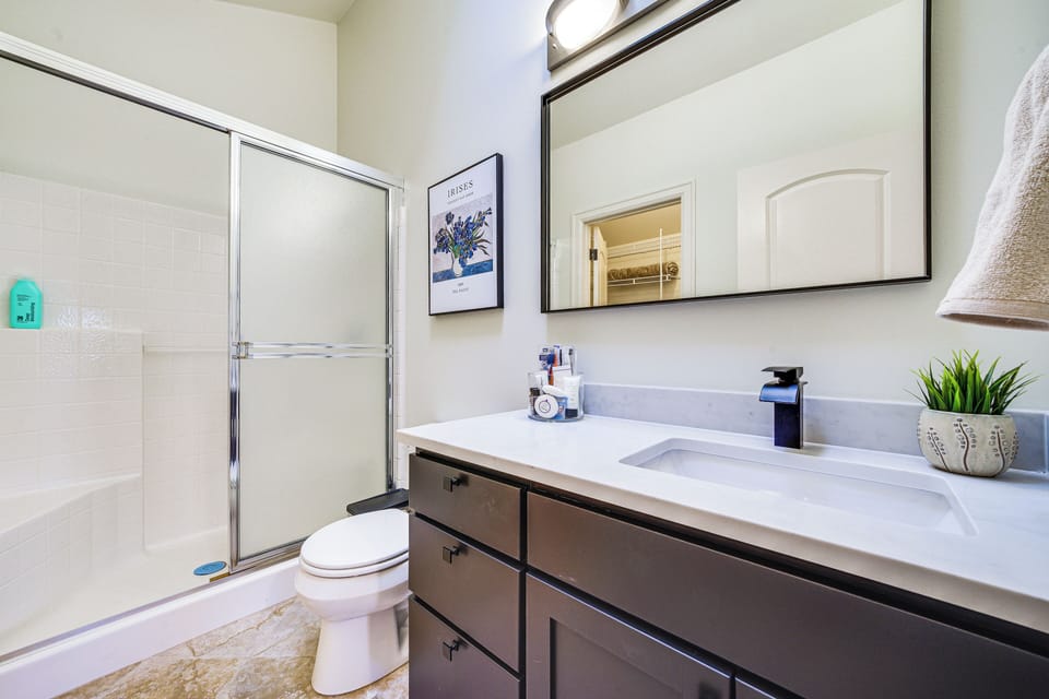 En-Suite Bathroom | 3rd Floor