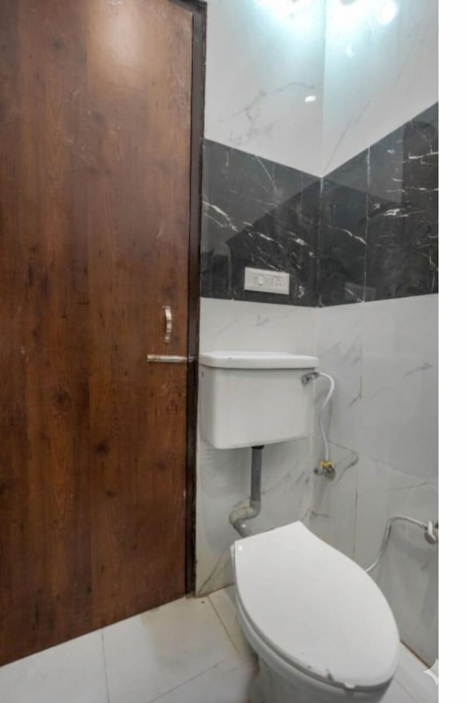 Shower, free toiletries, towels, soap