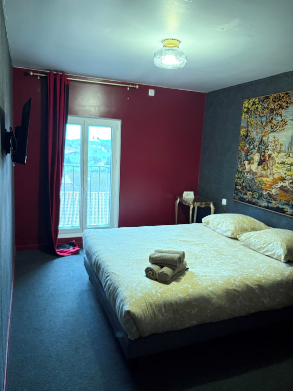 Superior Double Room | Tempur-Pedic beds, soundproofing, free WiFi, bed sheets