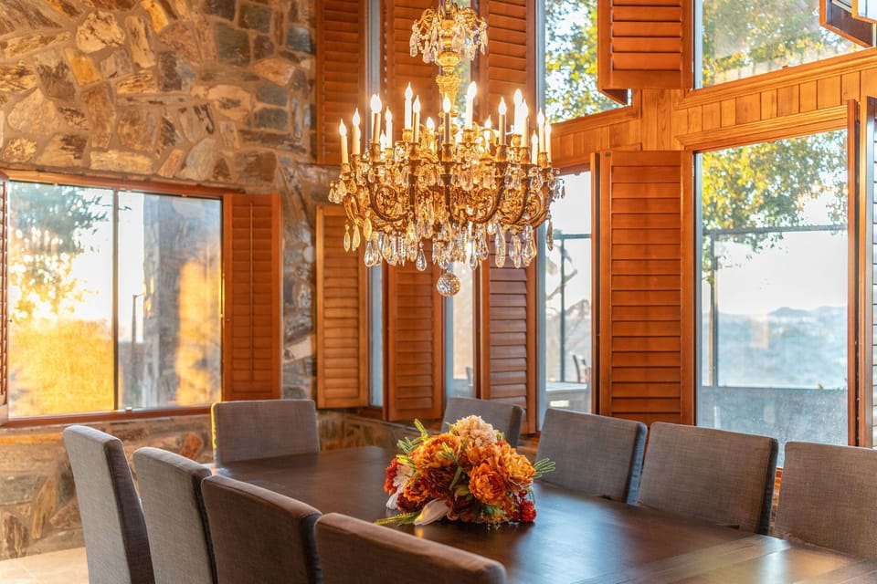 House | 7 bedrooms, high-speed internet