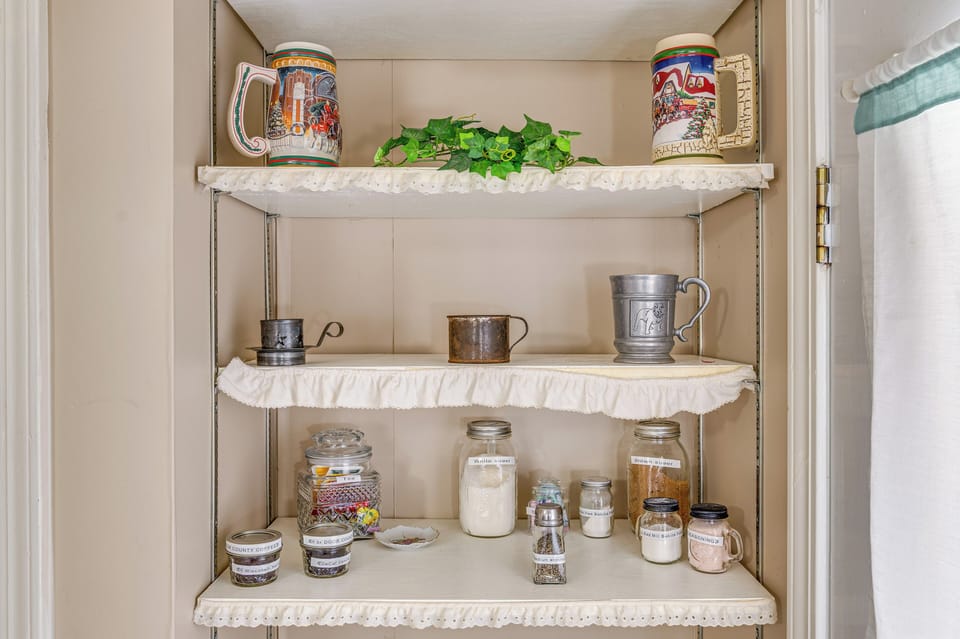 Apartment (0 Bedroom) | Interior