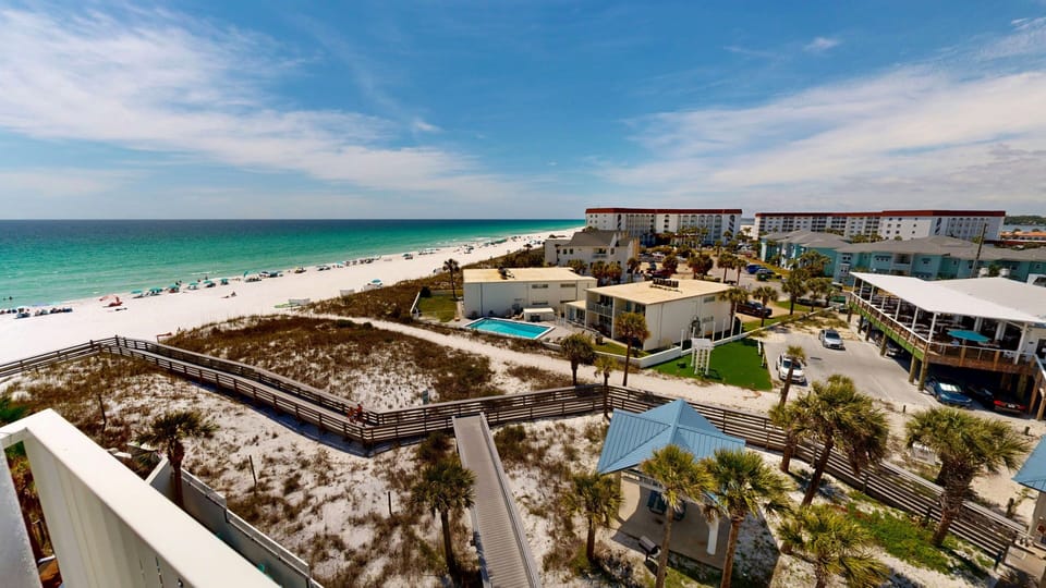 Condo, 3 Bedrooms | Beach | Beach nearby